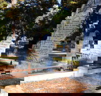 Lucindale Cemetery - Goulburn Accommodation