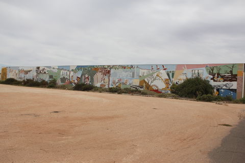 Berri Community Mural - Goulburn Accommodation 0