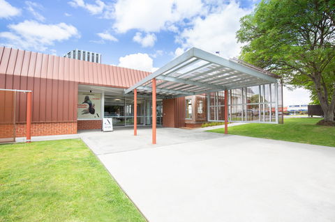 Ararat Gallery TAMA - Goulburn Accommodation 1