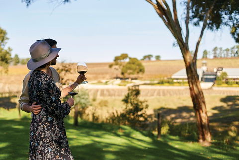 Beresford Estate Tasting Pavilion - Goulburn Accommodation 2