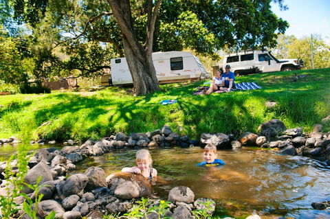 Darlington Park - Goulburn Accommodation 0