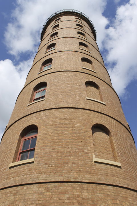 East  Bundaberg Water Tower - Goulburn Accommodation 1
