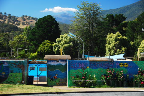 Eildon Outdoor Swimming Pool - Goulburn Accommodation 0