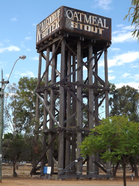 Merredin Railway Water Tower - Goulburn Accommodation 1