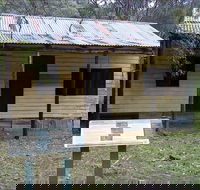 Scutts Hut - Goulburn Accommodation