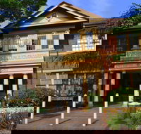 Wallarobba Arts and Cultural Centre - Goulburn Accommodation