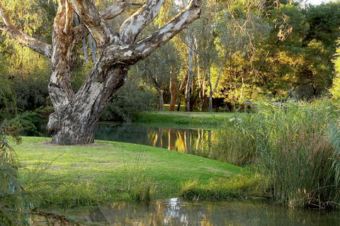 Gateway Island Parklands - Goulburn Accommodation 0