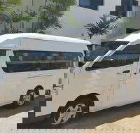 Airport Transfer to or from Cairns hotels for up to 13 people 7am-10pm - Goulburn Accommodation