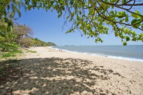 Airport Transfer - Palm Cove, Kewarra Beach & Trinity Beach To Cairns Airport - Goulburn Accommodation 3