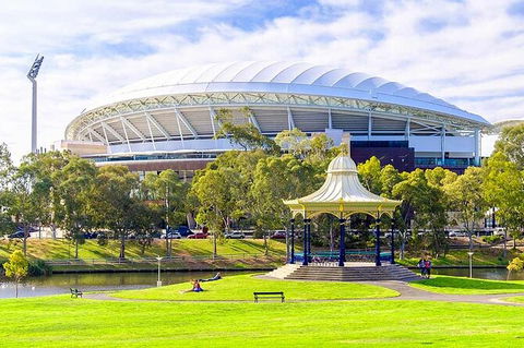 Departure Private Transfers: Adelaide To Adelaide Airport ADL In Luxury Van - Goulburn Accommodation 8