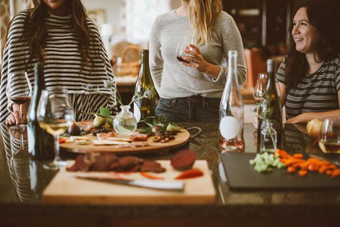 Full-Day Gourmet Wine Tour With Pick Up And Lunch - Goulburn Accommodation 3
