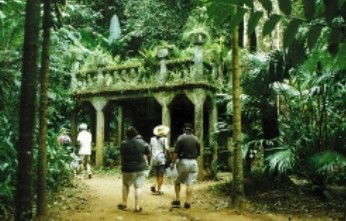 Tropical Horizons Tours - Goulburn Accommodation 1