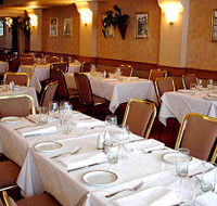 Lucattini's Restaurant - Goulburn Accommodation