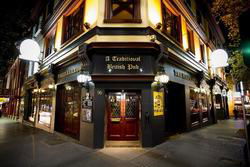 The Elephant & Wheelbarrow - Goulburn Accommodation 0