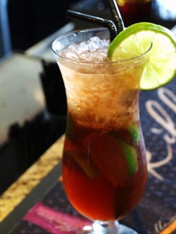 Glenelg Jetty Hotel - Goulburn Accommodation 2