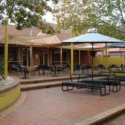 Deer Park Hotel - Goulburn Accommodation 3