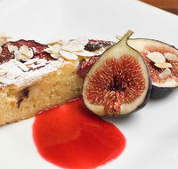The Burlington Bar  Dining - Goulburn Accommodation