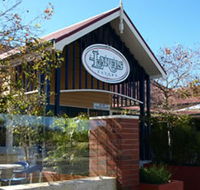 Lakers Tavern - Goulburn Accommodation