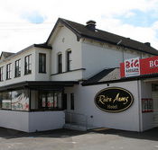 River Arms Hotel - Goulburn Accommodation