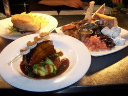 Foundry Pub & Grill - Goulburn Accommodation 1
