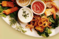 Vinous Wine Bar - Goulburn Accommodation 3