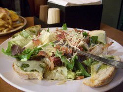 Queens Arms Hotel - Goulburn Accommodation 3