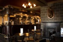 The Bended Elbow - Goulburn Accommodation 1