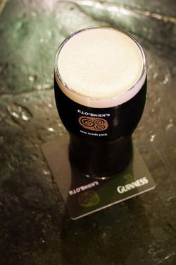 PJ O'Briens - Goulburn Accommodation 3