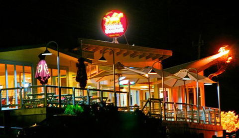 Wye Beach Hotel - Goulburn Accommodation 1
