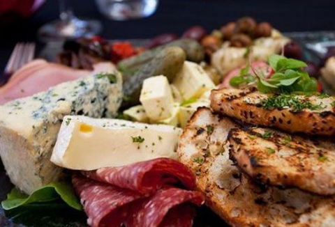 Latitude 21 Restaurant & Bar - Goulburn Accommodation 4