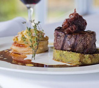 Chris's Beacon Point Restaurant - Goulburn Accommodation 0
