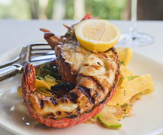 Chris's Beacon Point Restaurant - Goulburn Accommodation 2