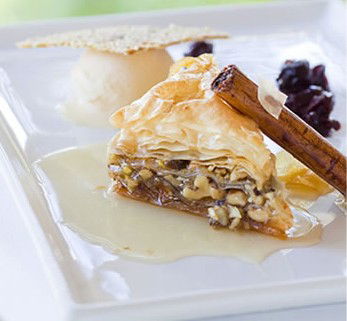 Chris's Beacon Point Restaurant - Goulburn Accommodation 5