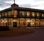 The Grand Terminus Hotel - Goulburn Accommodation