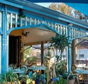 Georges Meze - Goulburn Accommodation