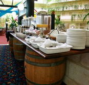 Alexanders Restaurant - Lord Forrest Hotel - Goulburn Accommodation