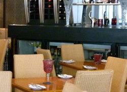 Loreto Lounge - Goulburn Accommodation 0