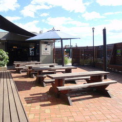 Royal Exchange Hotel - Goulburn Accommodation 3