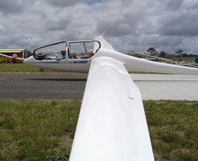 Bathurst Soaring Club - Goulburn Accommodation 0