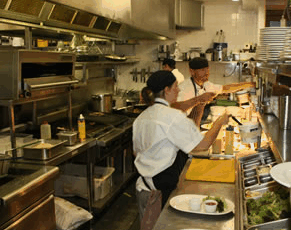 Terrace Bar - Goulburn Accommodation 1