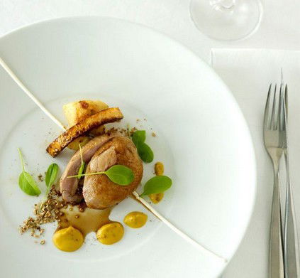 Altitude Restaurant - Goulburn Accommodation 1
