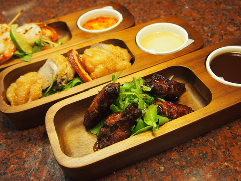Dicey's Bar & Grill - Goulburn Accommodation 5