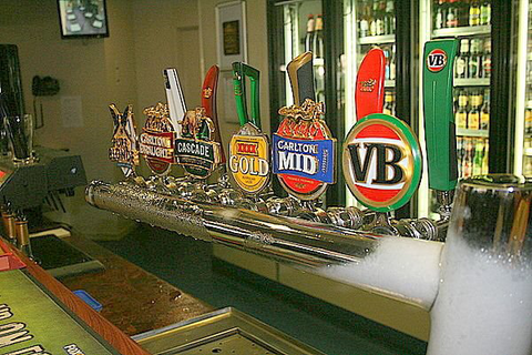 Parkhurst Tavern - Goulburn Accommodation 3