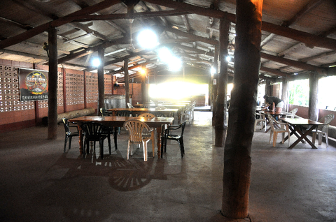 The Bark Hut Inn - Goulburn Accommodation 3