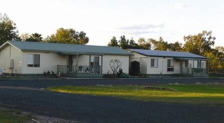Back O' Bourke Motel - Goulburn Accommodation 1