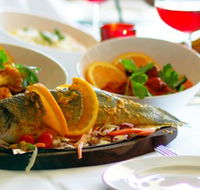 Bundu Khan - Goulburn Accommodation