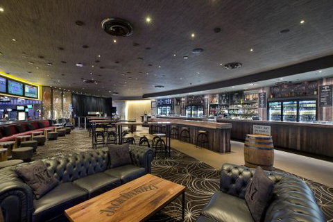 JBar - Goulburn Accommodation 2