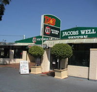 Jacobs Well Bayside Tavern - Goulburn Accommodation