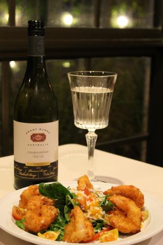 Seafarer Restaurant - Goulburn Accommodation 2