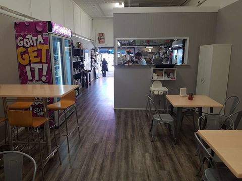 Mitchell’s Espresso - Goulburn Accommodation 3